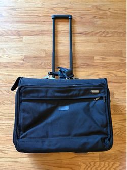 TravelPro Platinum II Rolling Garment Bag