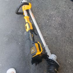 DEWALT 20V MAX 14 in. Brushless Cordless Battery Powered Foldable String Trimmer (Tool Only)