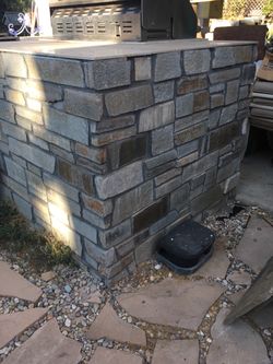 Stone veneer crystal quartz flagstone