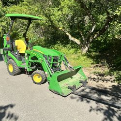 John Deere 1025r