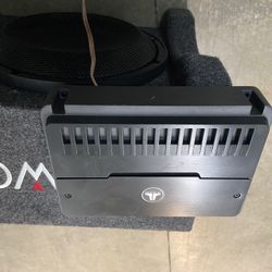 JL Audio RD 500/1  Car Amplifier With Kenwood Subwoofer 