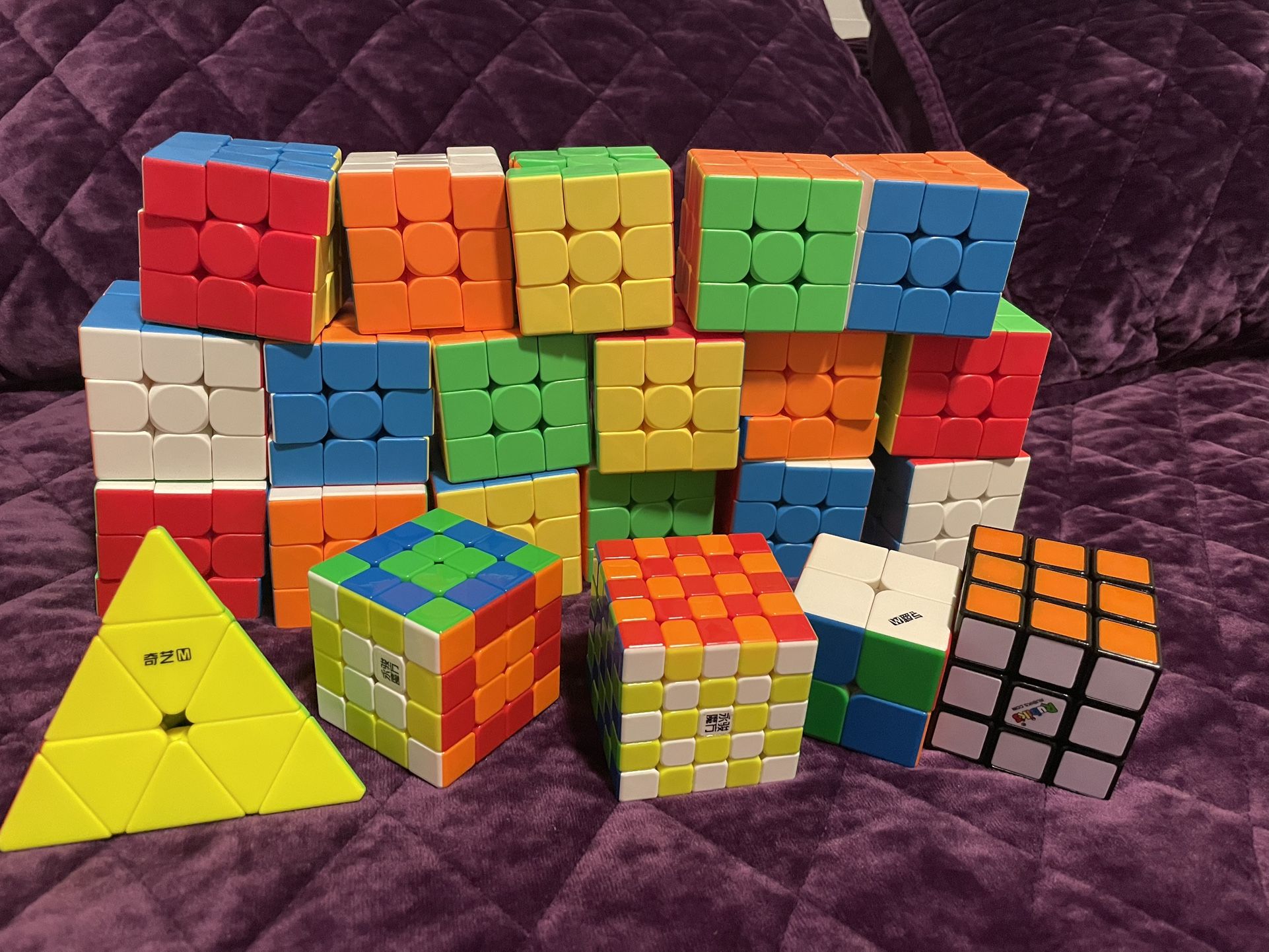 Rubik’s Cubes Speed Cubes Set