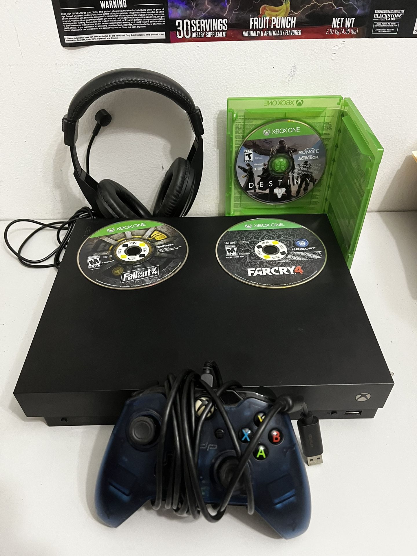 Xbox one X Project Scorpio (1787) Limited Edition. w/controller, 2 games and headset
