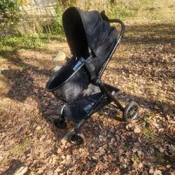 EVENFLO Pivot Stroller 