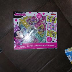 DISNEY Minnie Mouse Pop-Up and Matching Game