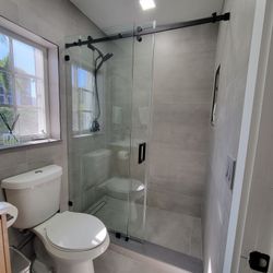 Sliding Shower Door 