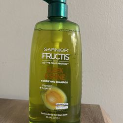 Garnier FRUCTIS Sleek & Shine Fortifying Shampoo