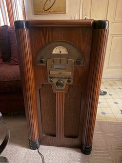 Vintage radio /CD player