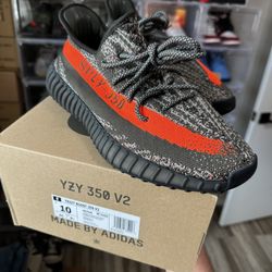 Yeezy 350 V2 Carbon Beluga  Sz. 10