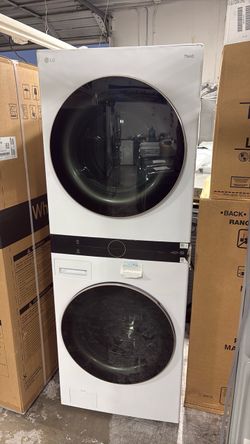 LG Washer Gas Dryer Laundry Center