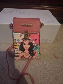 Crossbody purse
