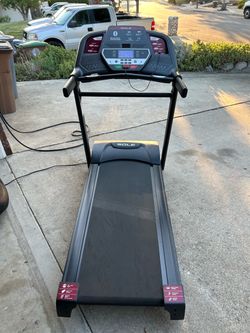Sole Fitness F60 Treadmill