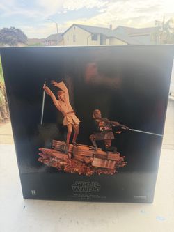 Sideshow Collectibles Star Wars Obi-Wan vs. Anakin Diorama