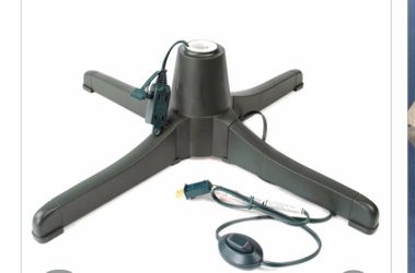 Rotating tree stand