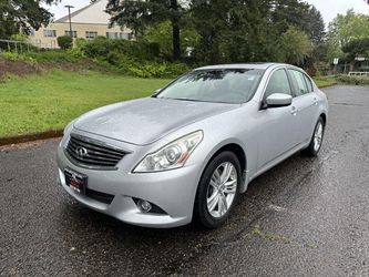 2013 INFINITI G37x