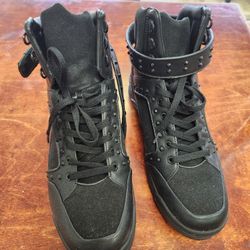 Mens Boots  Size 10