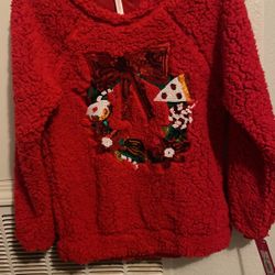 New Christmas Sweater Size Medium Women’s $8