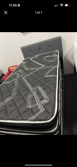 Twin mattress