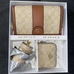 Coach Signature Canvas 3-Piece Set (Bag, Wallet & Mini Case)