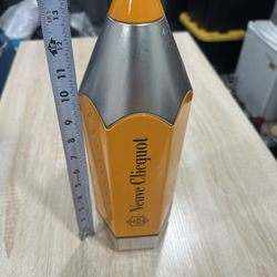 Veuve Clicquot Champagne Pencil Gift Box