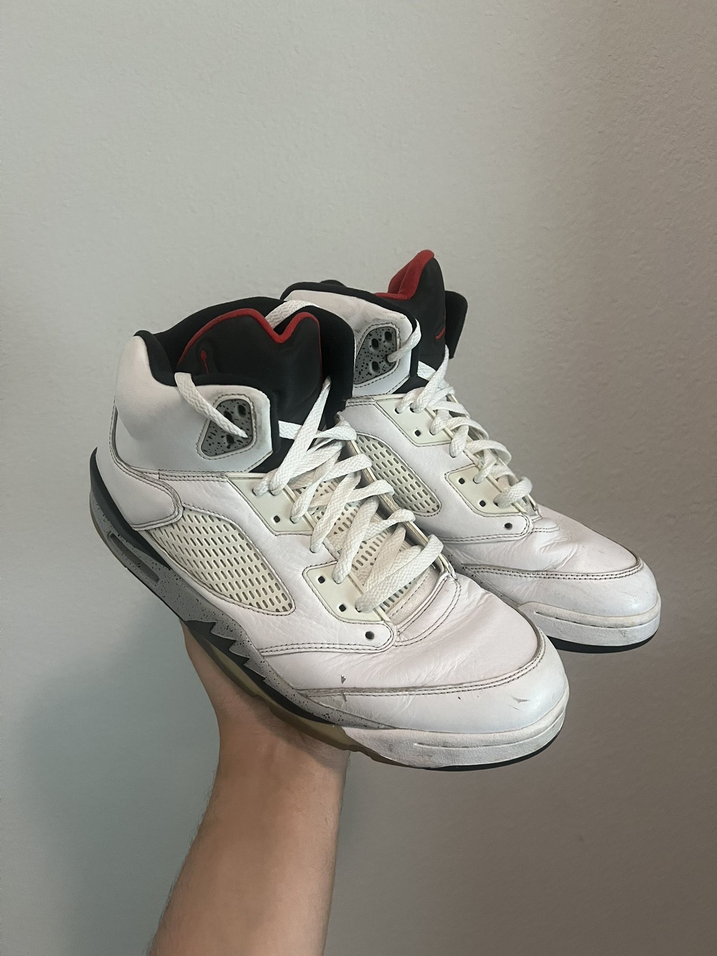 Jordan 5 Cement Grey