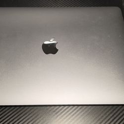 MacBook 2017