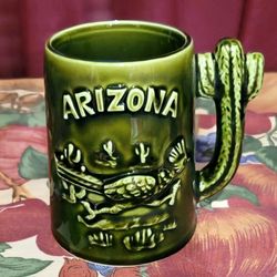 ARIZONA ROADRUNNER WITH CACTUS HANDLE GREEN MUG