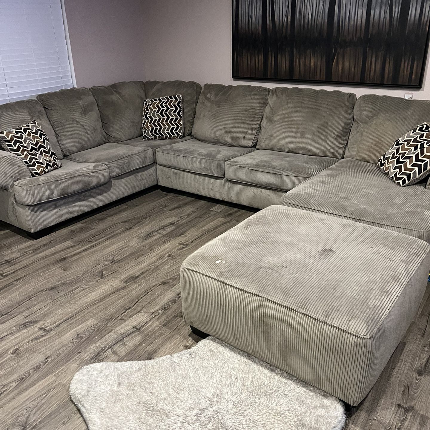 Comfortable Sectional 