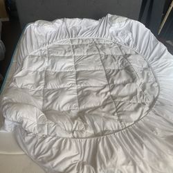 complete comfortable full size bed with mattress