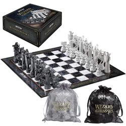 The Noble Collection Harry Potter Wizard Chess Set. ✅BRAND NEW📈in It’s Original Packaging.✅ Reg. Retail $49.99