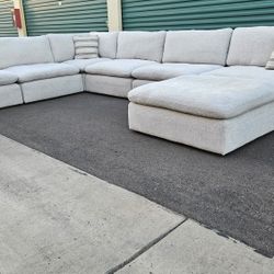 FREE DELIVERY!!! Living Spaces "Alana" Modular 7 Pc Sectional Couch ($3K Retail...50% OFF!!!) 