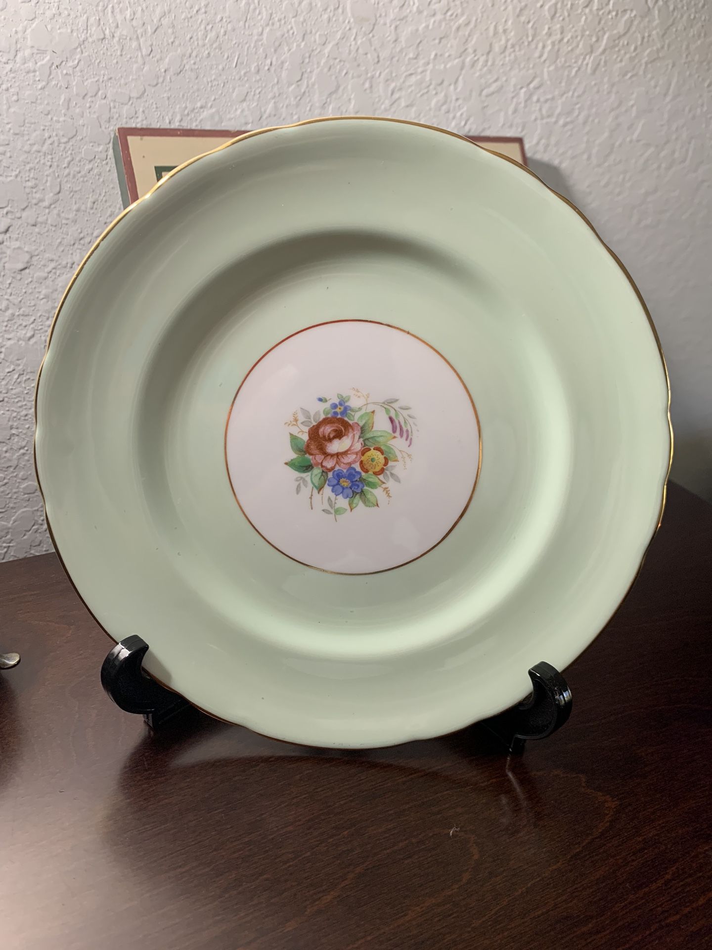 Antique Vintage 4 Plates Set TUSCAN FINE ENGLISH BONE CHINA made In England 4 Plates Set 8x8 Inches