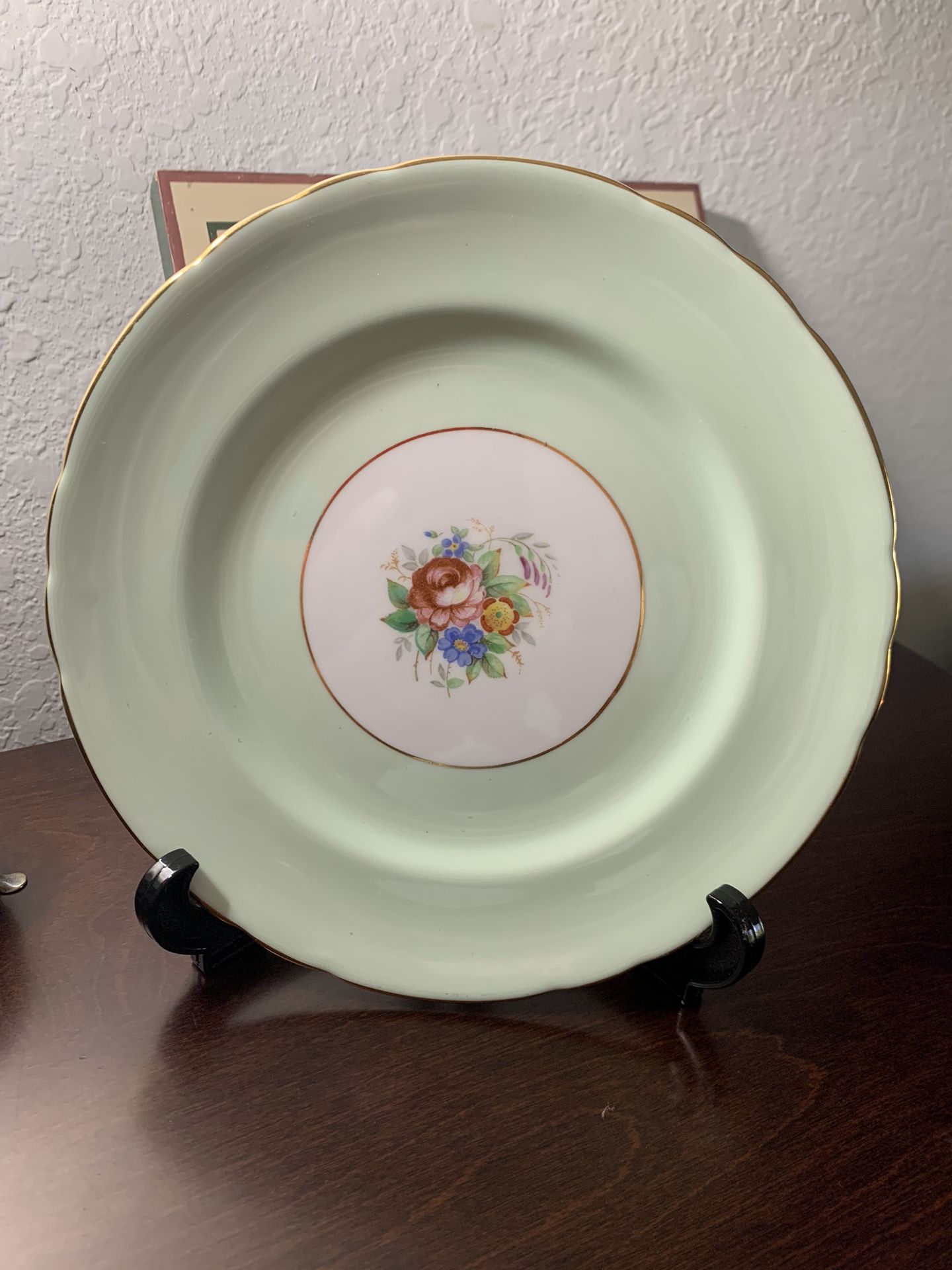 Antique Vintage 4 Plates Set TUSCAN FINE ENGLISH BONE CHINA made In England 4 Plates Set 8x8 Inches 