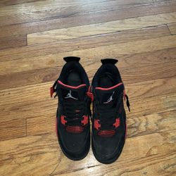 Air Jordan 4 Retro Red Thunder 
