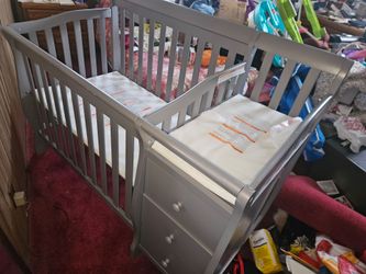 Dream On Me Jayden 4-in-1 Mini Convertible Crib And Changer, Sea Grass