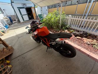KTM 1290 R Super Duke 2014