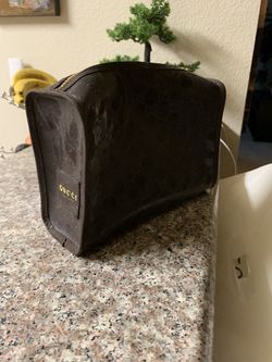 Gucci toiletry bag