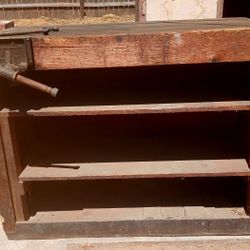 WORK BENCH