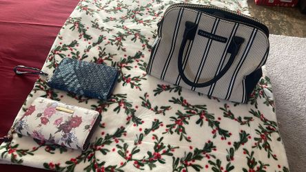 Purses And Wallets