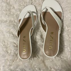 Woman’s Fashion Strapped Sandals White, Sz. 8.5