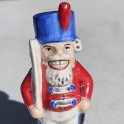 Vintage GOEBEL Christmas NUTCRACKER Ceramic Figurine 3 3/4-in WEST GERMANY