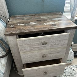 5 Piece Bedroom Set And Bed Frame 