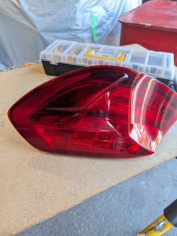 Bmw 640i right teil light oem fit  2015 2016 2017 2018 2019