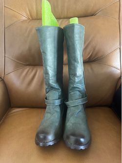 Tall boots Beautiful Green ombré black tips