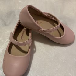 The Batongle Girls Pink Flat  Ballet Shoes in size 10   