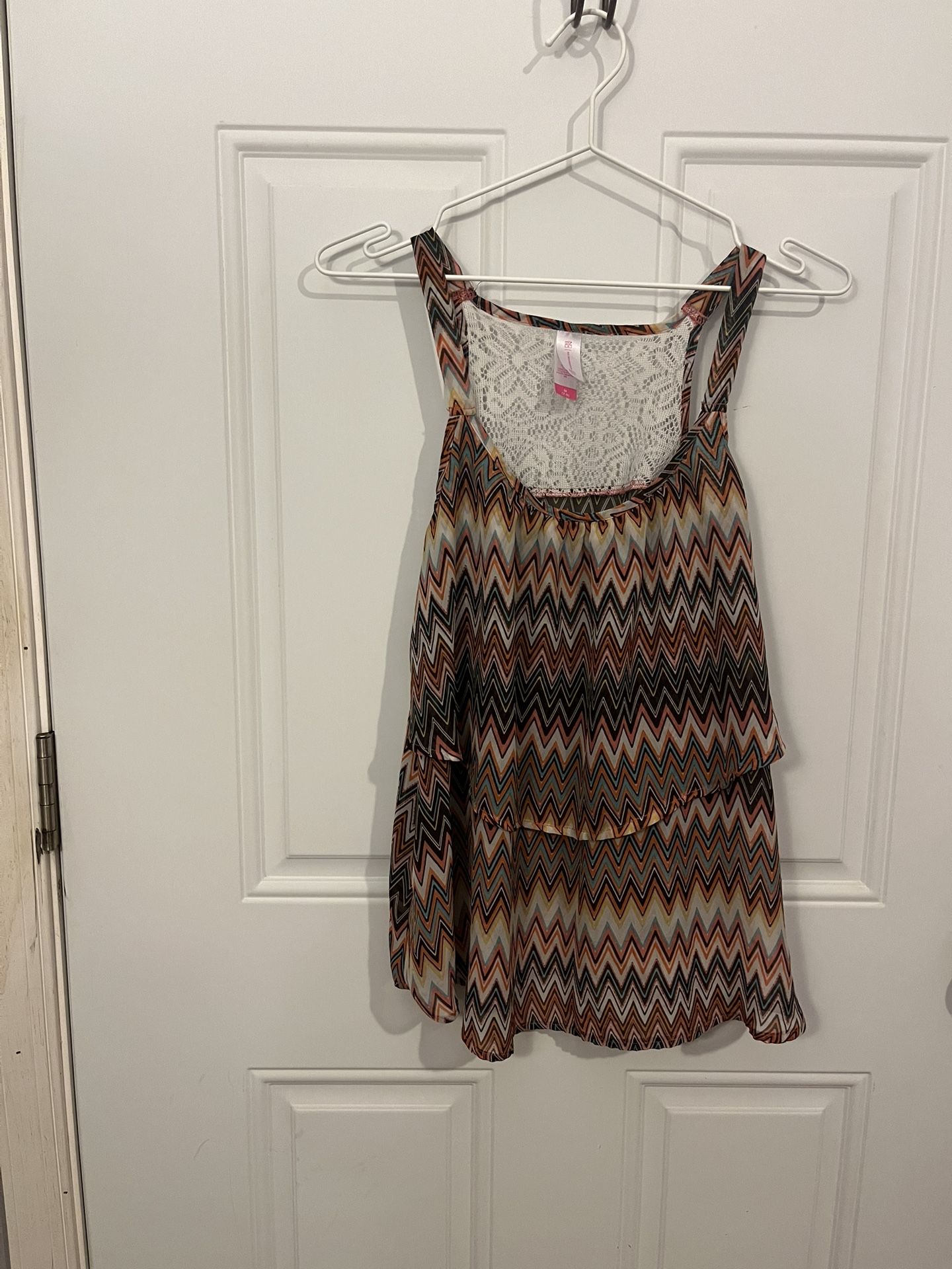No Boundaries Juniors Size Medium Spaghetti Strap Tank Top Multi Colored