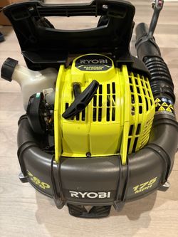 Ryobi Gas Backpack Leaf Blower 760 CFM 175 MPH