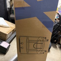 Trampoline with Enclosure for Kids