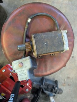 Techumseh electric starter and button