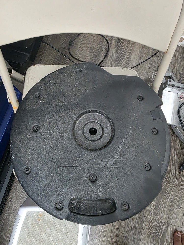 Bose subwoofer for nissan And Infiniti 